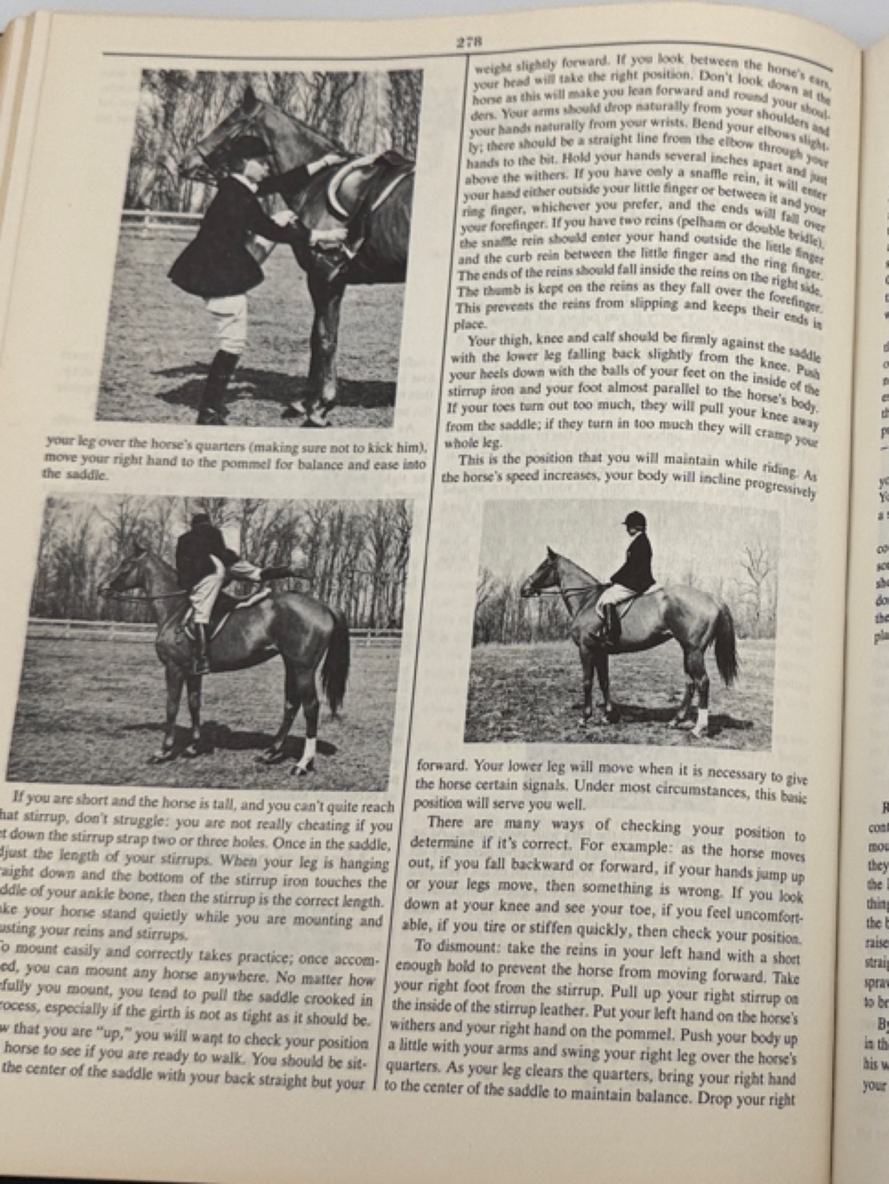 Vintage Sports Illustrated  Black and Gold Hardcover Sports Encyclopedia - Picture 3 of 4